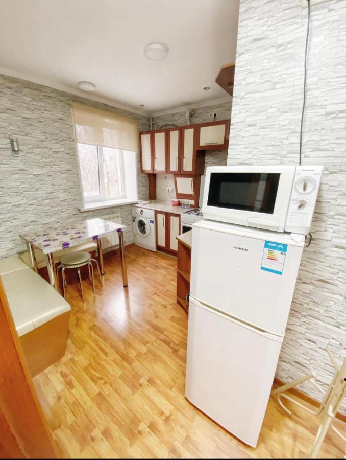 אלמטי Apartments Ahmetova 6 32 מראה חיצוני תמונה